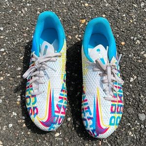 Nike Phantom Soccer Cleats